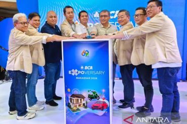 BCA hadirkan Ekpoversary 2026 properti-otomotif di Makassar