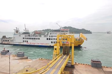 81 Kapal laik laut disiapkan di Merak angkut pemudik