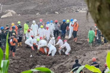 Tim SAR temukan korban longsor Cisarua di luar daftar pencarian