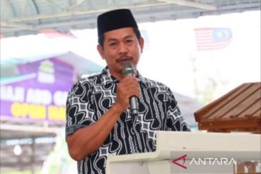 Mukhotib, buruh bangunan yang jaga pelita anak-anak migran di Negeri Jiran