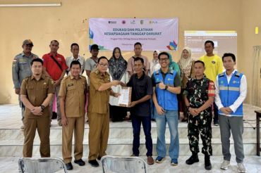 PLN UIP KLB dan BPBD Palangka Raya kukuhkan Tim Kelurahan Tangguh Bencana