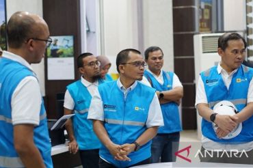 Pastikan Keandalan Listrik Jelang Siaga Ramadan dan Idul Fitri 1447 H, Direktur TNK PLN Kunjungi Regional Control Center UP2B Sumbagut