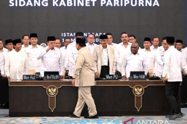 Prabowo minta jajaran kabinet tak gelar "open house" mewah saat Lebaran