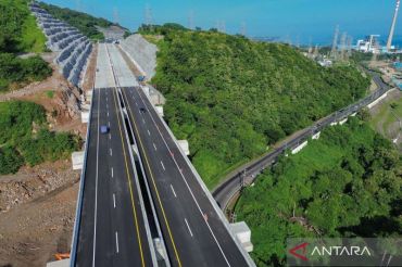 Tol Prosiwangi dibuka fungsional dukung arus mudik Lebaran