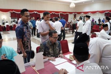 Karyawan PTPN IV Regional III Berbagi Rezeki Jelang Idulfitri