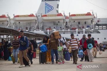 Arus Balik: Bonus demografi yang terjebak di jalan kota