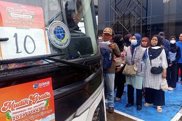 600 orang manfaatkan program balik gratis Pemprov DKI dari Madiun