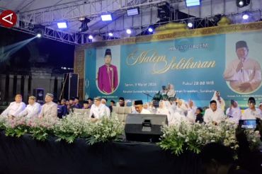 Sambut malam Lailatul Qadar, Keraton Solo helat kirab malam selikuran