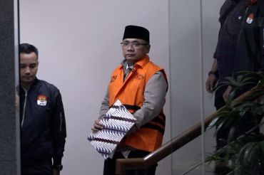 KPK resmi tahan mantan Menag Yaqut Cholil Qoumas