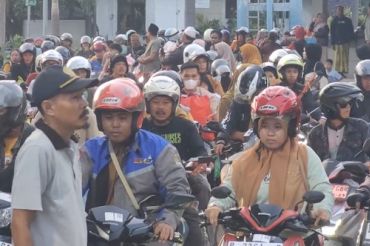Ratusan pemudik di Madura manfaatkan layanan kapal mudik gratis