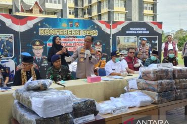 Polda Sumbar gagalkan penyelundupan narkoba lewat bandara