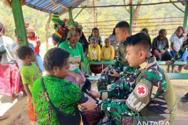 Satgas Yonif 511 perkuat layanan kesehatan di Kampung Tima Lanny Jaya