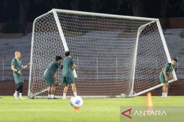 Timnas U-17 matangkan latihan jelang laga perdana Piala AFF