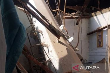 Polisi usut potensi pidana kasus tiang "provider" roboh di Jakbar