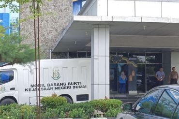 Kejati Riau geledah kantor KSOP dan Pelindo Dumai