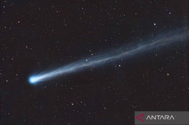 Begini keindahan langit dengan hadirnya komet luar tata surya C/2025 R3 Panstarrs