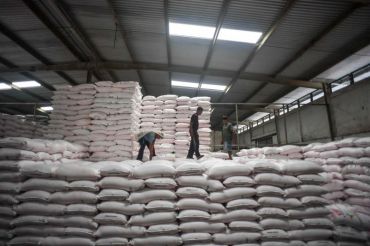 Pemkab Kulon Progo mengimbau petani segera tebus pupuk bersubsidi
