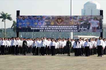 Kemhan lepas 2019 ASN ke Lemdik TNI untuk jalani pendidikan Komcad