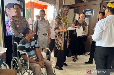 Wakil Dubes Australia Kunjungi SDN 015 dan Samsat Bulungan