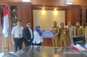 BPJS Kesehatan salurkan bantuan bagi korban terdampak banjir di Kendari
