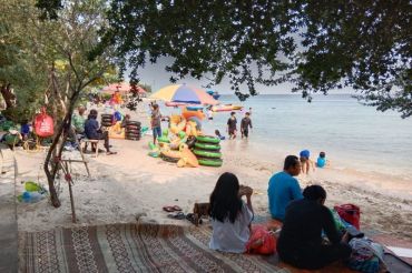 Ribuan wisatawan padati Kepulauan Seribu pada libur panjang