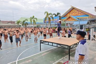 Lapas Pekanbaru Dorong Pola Hidup Sehat Melalui Senam Rutin Warga Binaan