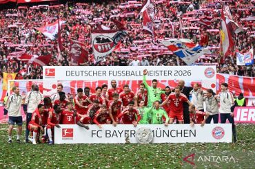 Bayern Munchen rayakan keberhasilan menjuarai Bundesliga 2025/2026