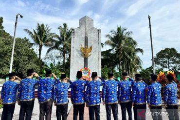 Harkitnas 2026, Sekprov Kaltara Pimpin Ziarah ke TMP Telabang Bangsa