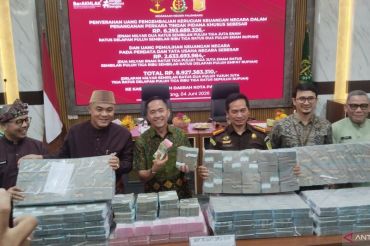 Kejari Palembang pulihkan keuangan daerah Rp8,9 miliar