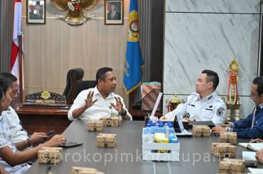 Pemkot Kupang mempercepat operasional lima bus bantuan Kemenhub