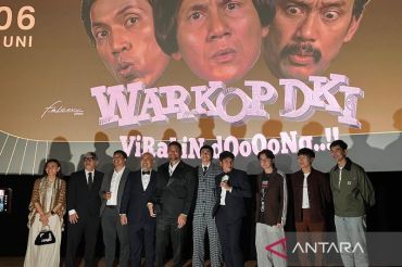 Warkop DKI: Viralin Dong!, Desta hingga Vino G. Bastian ungkap tantangan perankan tokoh legendaris