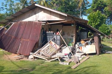 Dampak gempa M7,7, dua rumah di Sangihe rusak ringan