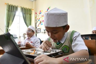 Irjen Kemenag: Program MBG pilar penting cetak pelajar madrasah cerdas