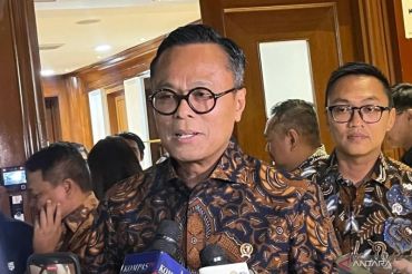 Danantara says government bankrolls village cooperatives program