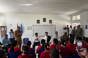 Wapres ajak  mahasiswa lihat langsung manfaat MBG di wilayah 3T