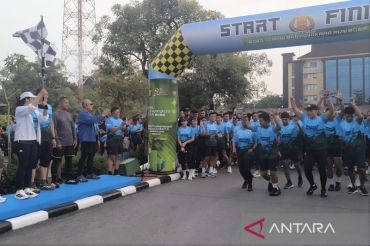 Ribuan peserta ramaikan Road to Bhayangkara Run 2026 di Pekanbaru