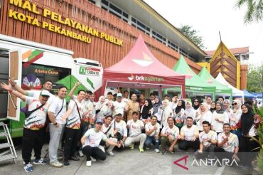 BRK Syariah hadir meriahkan Festival Ketan Talam Durian Terpanjang di dunia, dekatkan layanan perbankan kepada masyarakat