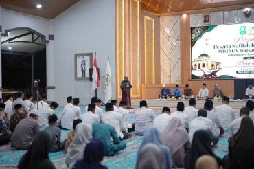 Bonus naik 10 persen dan hadiah umrah tetap diberikan, Bupati Afni lepas Kafilah MTQ Siak