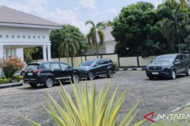 Tim KPK RI diduga periksa pejabat di Kuansing