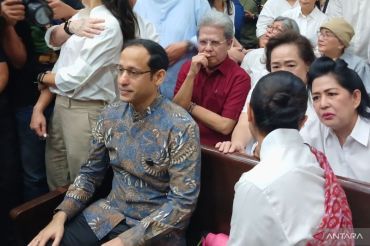 Kasus Chromebook: Nadiem Makarim divonis 10 tahun, didenda Rp1 miliar