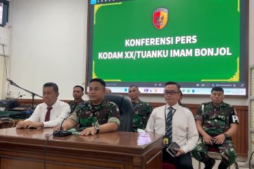 Kodam Imam Bonjol akui peluru nyasar dari amunisi prajurit latihan