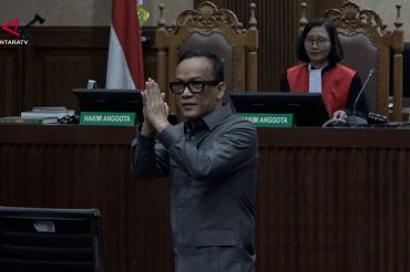 Eks Wamenaker Immanuel Ebenezer dijatuhi hukuman 4,5 tahun