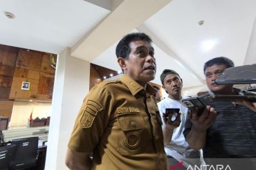 Bupati Parimo perintahkan Bagian Hukum kawal sengketa Perpustakaan