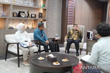 Pemkot Makassar meyiapkan bantuan modal KUR bagi PKL yang direlokasi