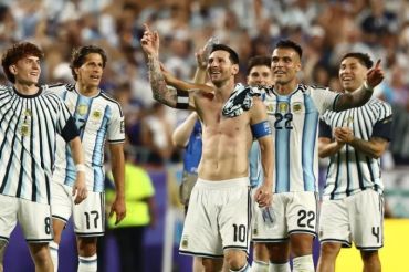 Piala Dunia 2026 - Argentina ke semifinal setelah hajar 10 pemain Swiss