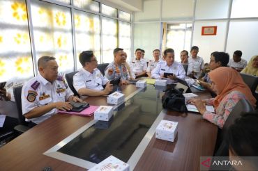 Pemkot Palembang benahi sistem transportasi umum mudah diakses