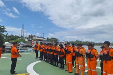 Basarnas Kendari kirim 28 personel bantu cari kapal tenggelam KM Nurul Salsa di Selayar