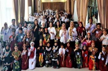 Bunda Literasi Barut ajak anak gemar membaca dan menulis lewat lomba bertutur