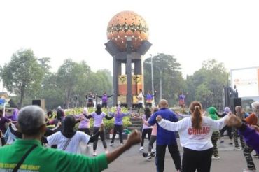 Rutin berolahraga di usia 40 tahun bisa turunkan risiko penyakit jantung