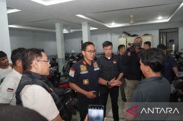 Aparat gabungan razia pengungsi di Pekanbaru, imbau taat dan patuhi aturan